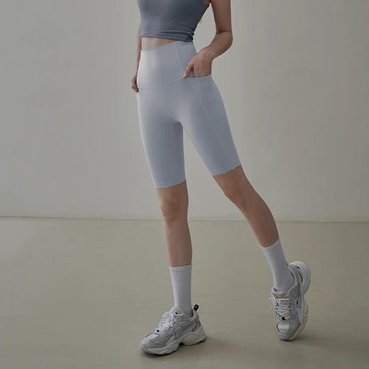 跃牌【轻匀系列】NS裸感无尴尬线五分裤高腰蜜桃臀带口袋瑜伽裤WK1438 商品图1