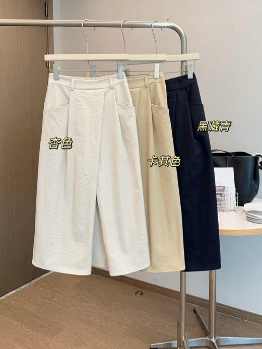 外贸原单春夏3D折纸裙
材质100%聚酯纤维
颜色：卡其色杏色黑藏青
尺码S-XL 商品图0