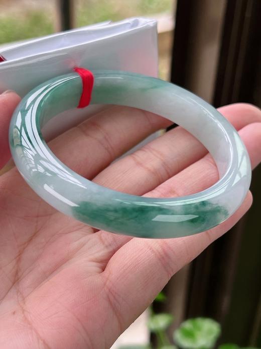 58正圈翡翠手镯 商品图4