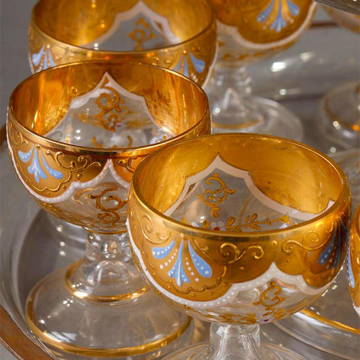 独角鹿西洋古董 1930年代意大利出品卷叶繁花主题手绘描金装饰穆拉诺水晶酒具套件 商品图3