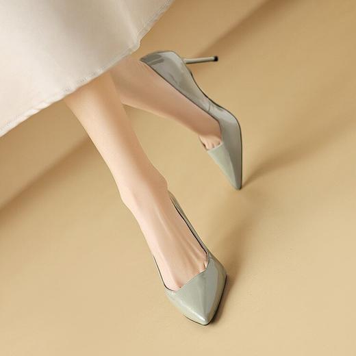 【预售7天】法式白色尖头高跟鞋女春秋新款真皮细跟灰绿色气质单鞋HY&M1062-1 商品图1