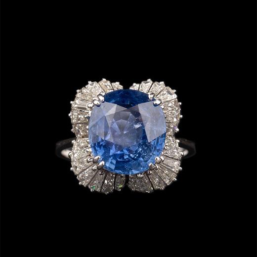 独角鹿西洋古董 20世纪欧洲出品铂金镶嵌斯里兰卡无烧蓝宝石及钻石戒指 商品图0