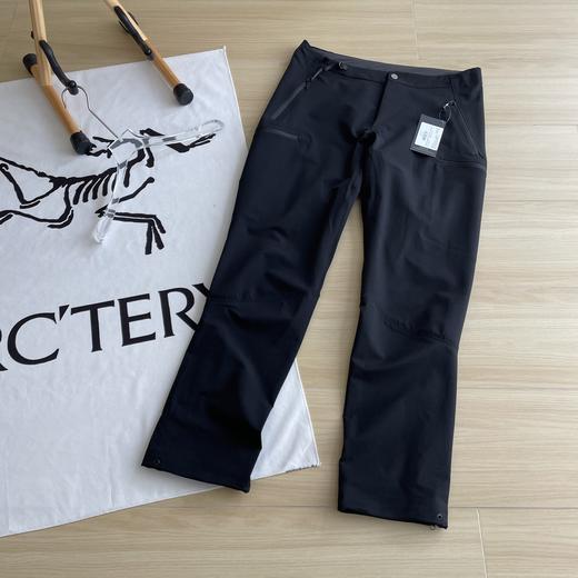 点此购买 始祖鸟春秋季雪线系列男士内里压胶软壳长裤 cp 314497 商品图2