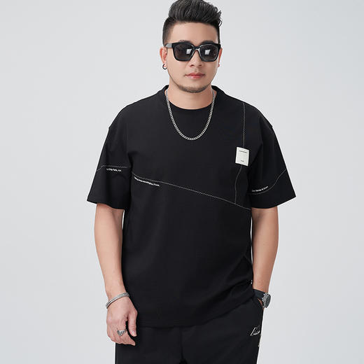 【DMH】大依优型大码短袖T恤简约百搭圆领半袖贴布线条印花加肥宽松上衣男士胖子潮流 商品图5