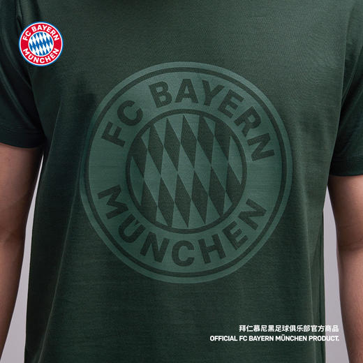 【官方正版】拜仁慕尼黑足球俱乐部丨春夏简约队徽印花T恤透气百搭 商品图4