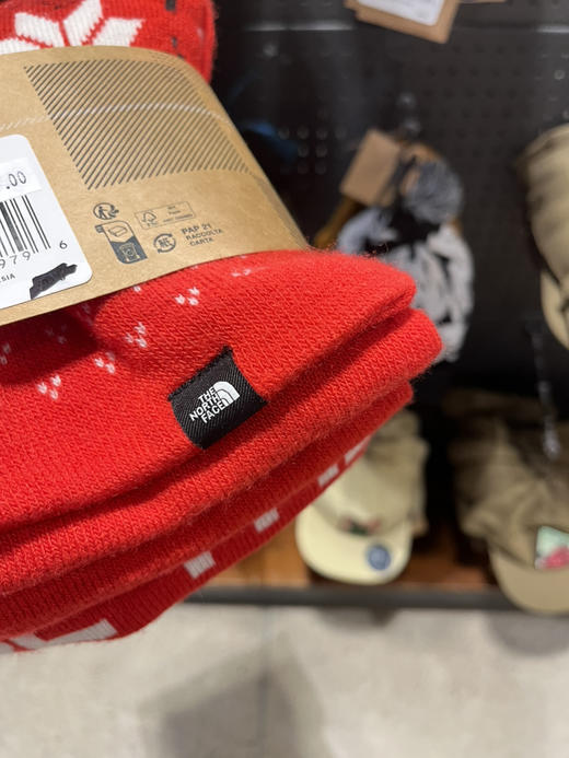 The Northface 北面毛线帽+围巾🧣套装 绿色一套，红色2套 商品图7