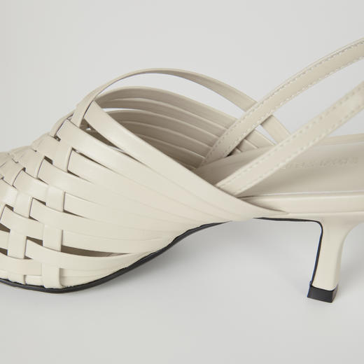 ROMI STUDIO“复古优雅”手工编织镂空包头细跟米白色方头凉鞋S8012 商品图3