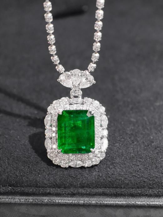 2.85ct刻面祖母绿吊坠 商品图2