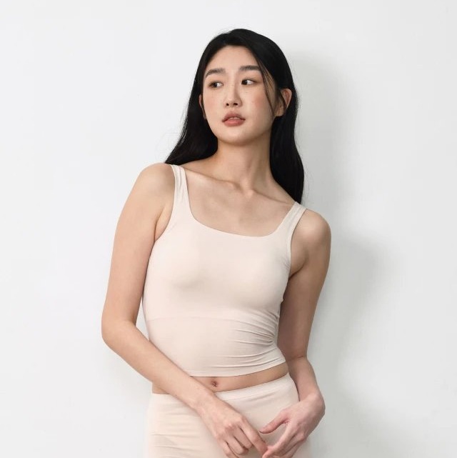 预售一周  不退换 工厂韩国单 夏季超薄肉肉杯零重力 无感显大显腰细背心