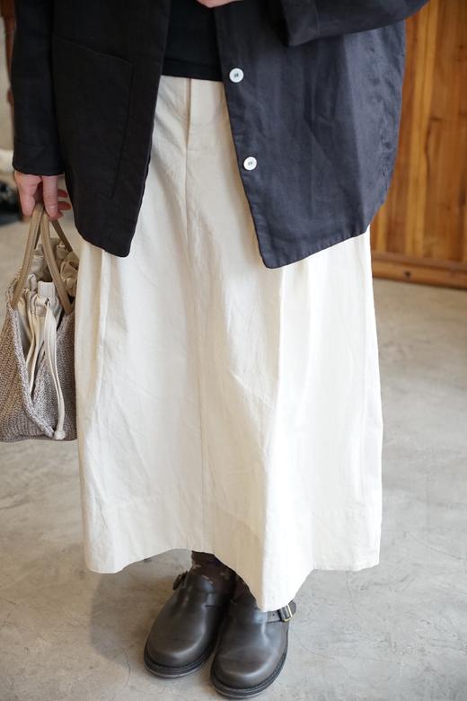 elsa esturgie 米白后开叉半身裙 商品图3