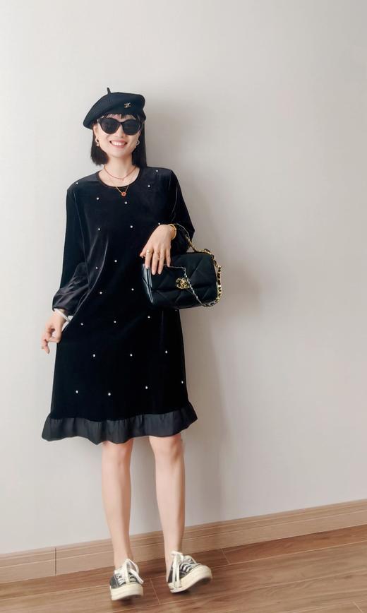 高矮胖瘦通吃重工钉钻丝绒拼接荷叶边连衣裙 商品图2