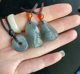 JS（小白）和田玉青花籽料项链