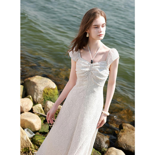 三彩2025夏季新款波点连衣裙法式收腰A字裙飞飞袖系带长裙M 商品图2