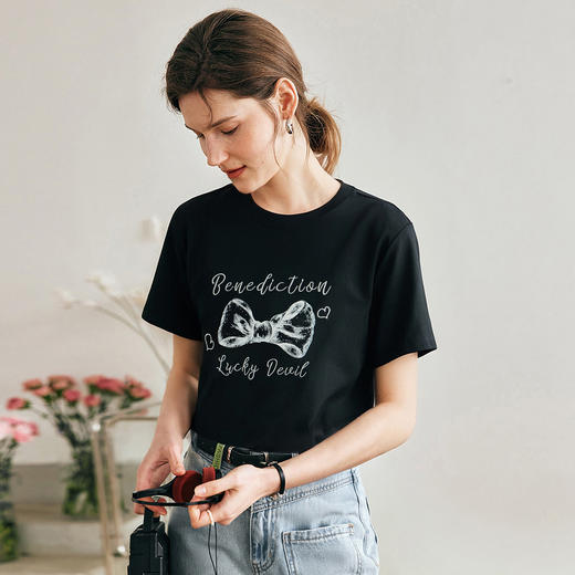 OLrain欧芮儿短款印花T恤女夏季2025新款宽松小个子显瘦正肩上衣 商品图2