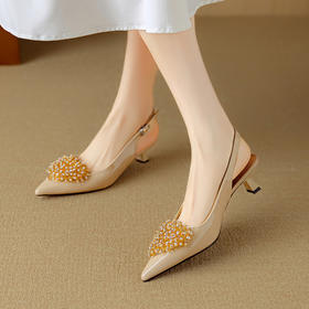 【预售5天】法式气质水钻包头凉鞋女夏真皮名媛风尖头后绊带细跟高跟鞋配裙子DB&M6293