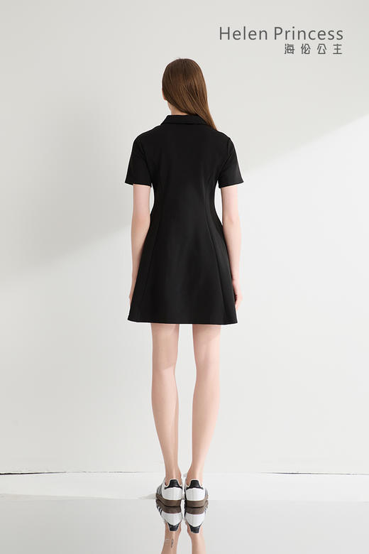 POLO领拉链短款连衣裙 商品图4