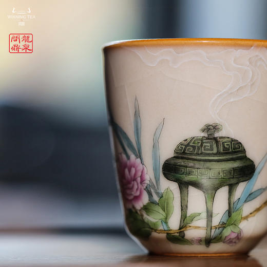 龙泉问鼎彩绘哥窑天水杯（牡丹香炉） 商品图3