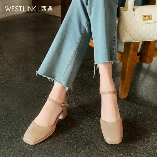 西遇法式粗跟单鞋女新款春夏侧空中跟包头凉鞋白色配裙子女鞋V0656461 商品图1