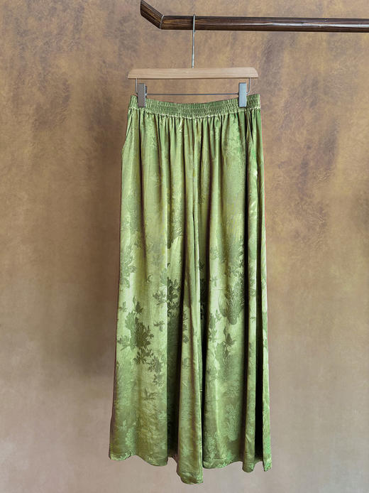 2022夏季凉爽中式醋酸柔软顺滑提花阔腿裤B220331 商品图5