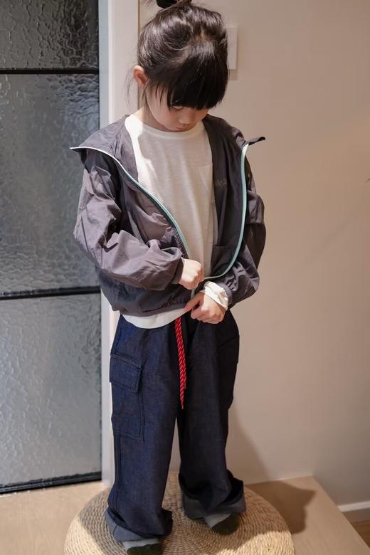 【薄如蝉翼，颜色巨美防晒衣】2025夏季LI男女儿童轻如蝉翼薄款凉感透气连帽防晒皮肤衣外套 商品图1