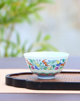 斗彩福禄双全品茗杯