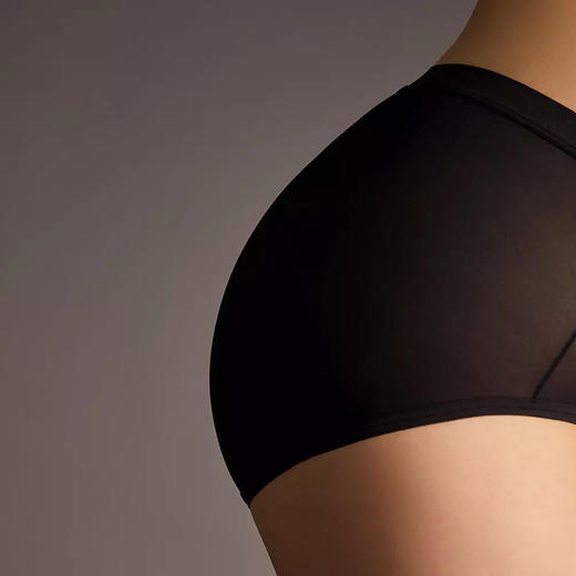 CB | 黑色柔塑七彩美臀小裤 商品图0