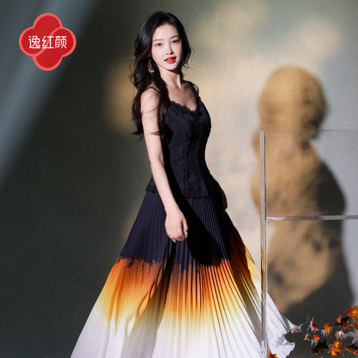 逸红颜时清2025夏新款丝滑缎子料胸衣式精致马甲小吊带新中式女装 商品图3