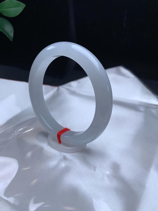 612633，55白月光正圈手镯，清新细条正圈 商品图3