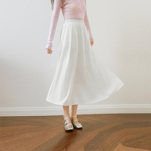 【严选】诗凡黎气质飘逸白色半身裙25夏新款高腰a字显瘦中长小个子百褶裙7G4240161 商品图0