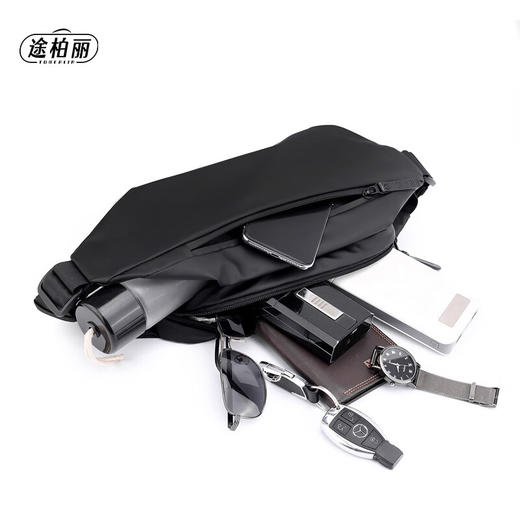 途柏丽TOBERLIR  胸包黑色T0403 商品图3