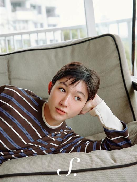shyshystill/shy202411022/宽松棉质假两件双层撞色条纹圆领长袖 商品图4