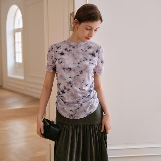 OLrain欧芮儿网纱浪漫印花T恤女夏2025新款气质收腰褶皱紫色上衣 商品图2