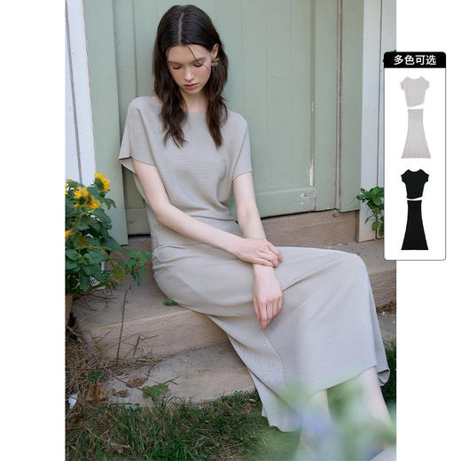 西遇高腰针织半身裙套装女新款通勤宽松短袖上衣两件套D0050396 商品图0