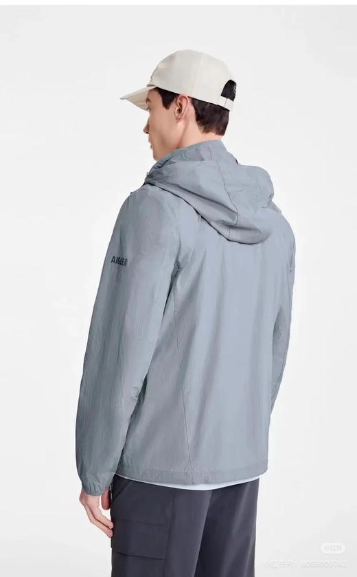 2504201   男款 艾蒿 防晒衣 2色 商品图1