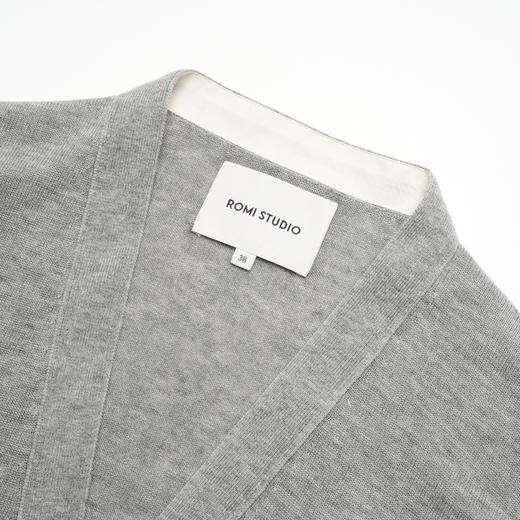 ROMI STUDIO"格雷高知" 宽松薄款冰透长袖V领针织开衫M3371 商品图8