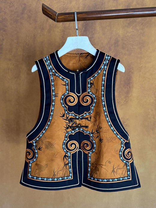 B250921-T马甲 商品图1