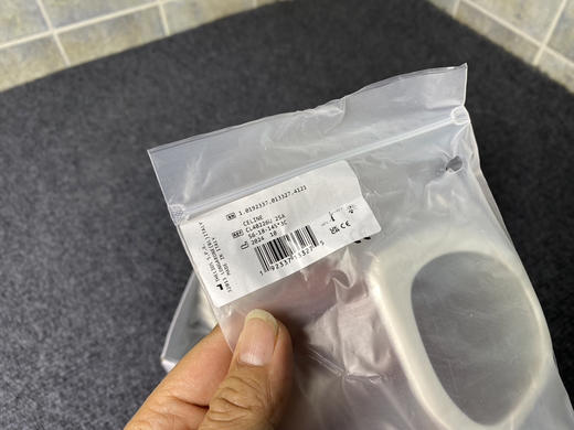 原单正品 CELINE 赛琳 TRIOMPHE 凯旋门女款墨镜

原价1999。全出口订单，外贸大货所以没有包装。 商品图10