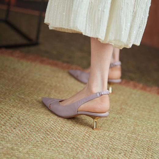 【预售5天】包头凉鞋女夏季法式气质后空猫跟尖头浅口高跟女鞋MT&ML7333 商品图2