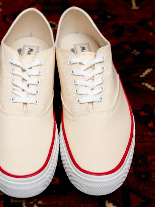 Fliks 红边白色帆布鞋 商品图7