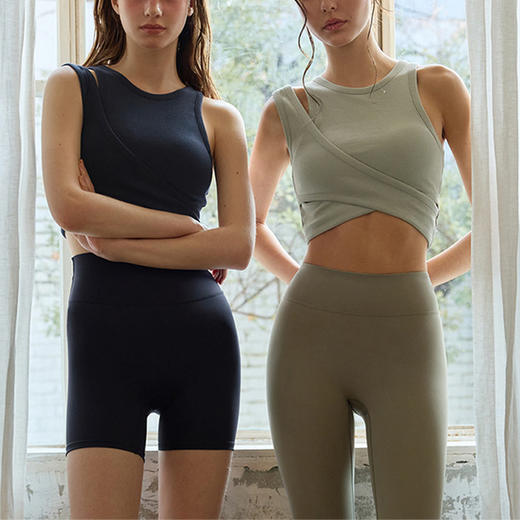 跃牌【洛水之神系列】夏季新款修身螺纹瑜伽服背心运动上衣带胸垫性感交叉宽肩背心LN34 商品图3