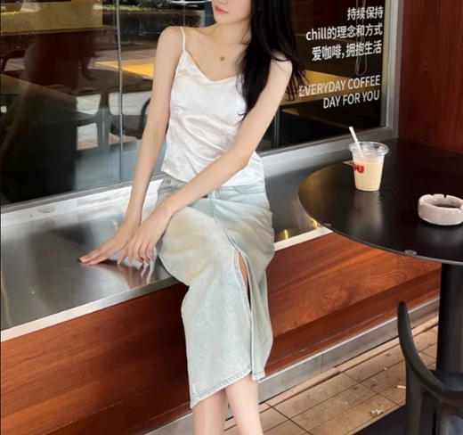 裁缝学苑AS233缎面吊带背心内衣纸样女美背带胸垫新中式抹胸上衣 商品图1