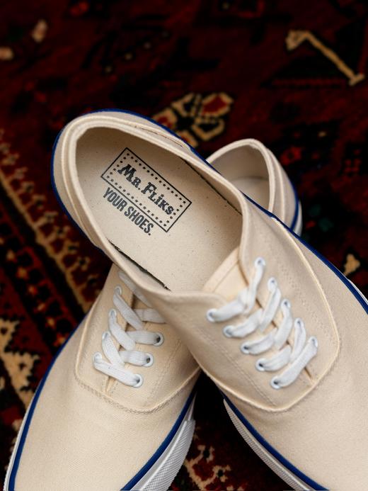 Fliks 蓝边白色帆布鞋 商品图6