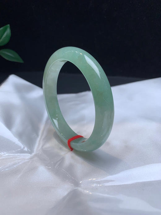612632，58湖水绿正圈，满圈带浓晴绿底色，糯冰度，清新秀气 商品图3