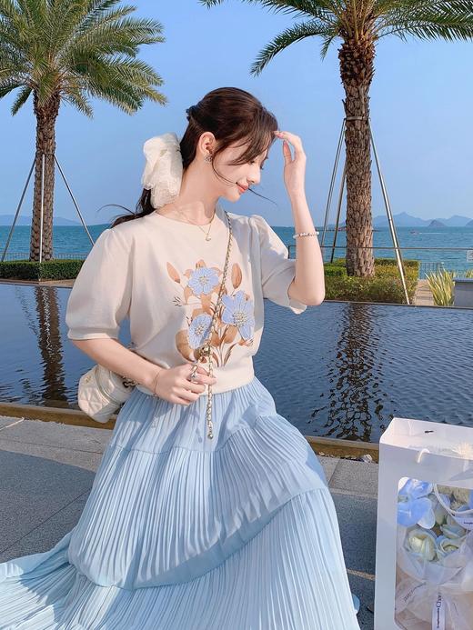 张心子【夏日密语】通勤风珍珠印花显瘦短袖T恤上衣 U2504034 商品图7