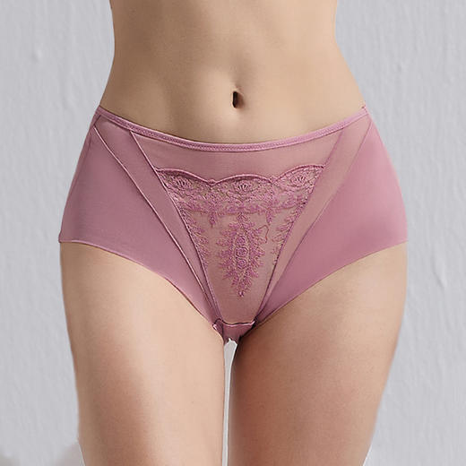 CB | 轻塑紫粉蕾丝文胸美臀小裤 商品图3