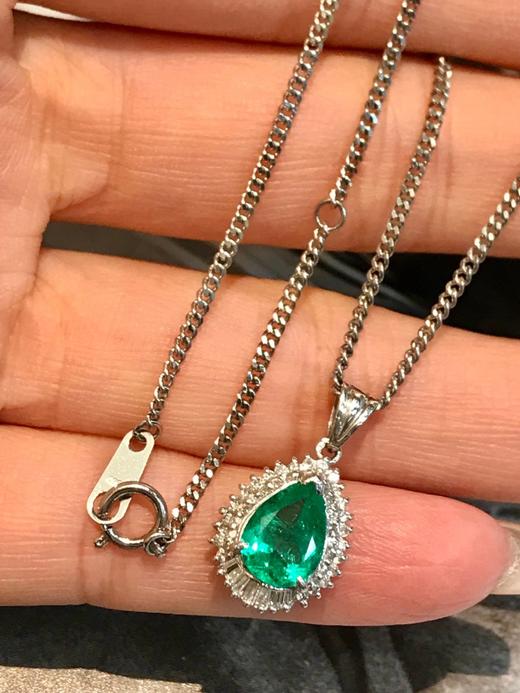 1.38ct刻面祖母绿吊坠 商品图1