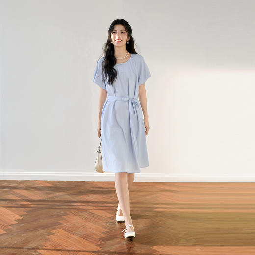【严选】诗凡黎法式泡泡袖圆领连衣裙2025夏新款收腰A字系带设计感中长裙7G4390151 商品图1