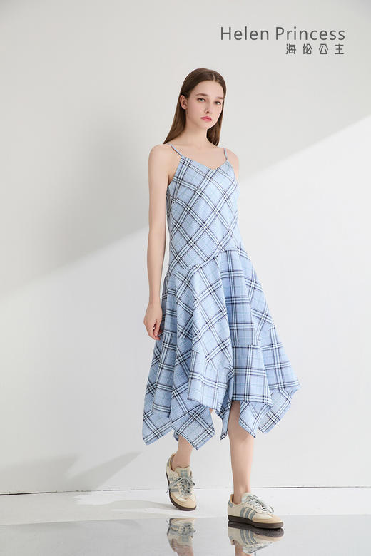 格纹不规则裙摆吊带裙 商品图2
