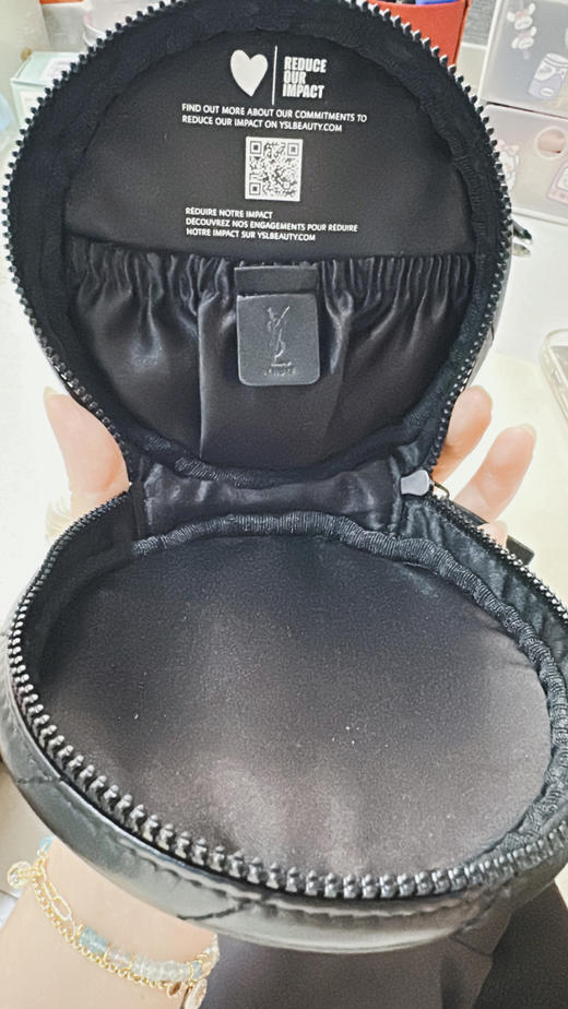 圣罗兰YSL圆形～黑色哑光PU软皮质收纳袋便携小化妆包 商品图2