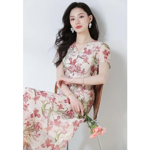 【高货sh】全新升级【铂金会员220/天猫299/差价79】(91412) 洛诗琳天丝印花茶歇裙25法式优雅V领气质收腰鸢尾花连衣裙 商品图0